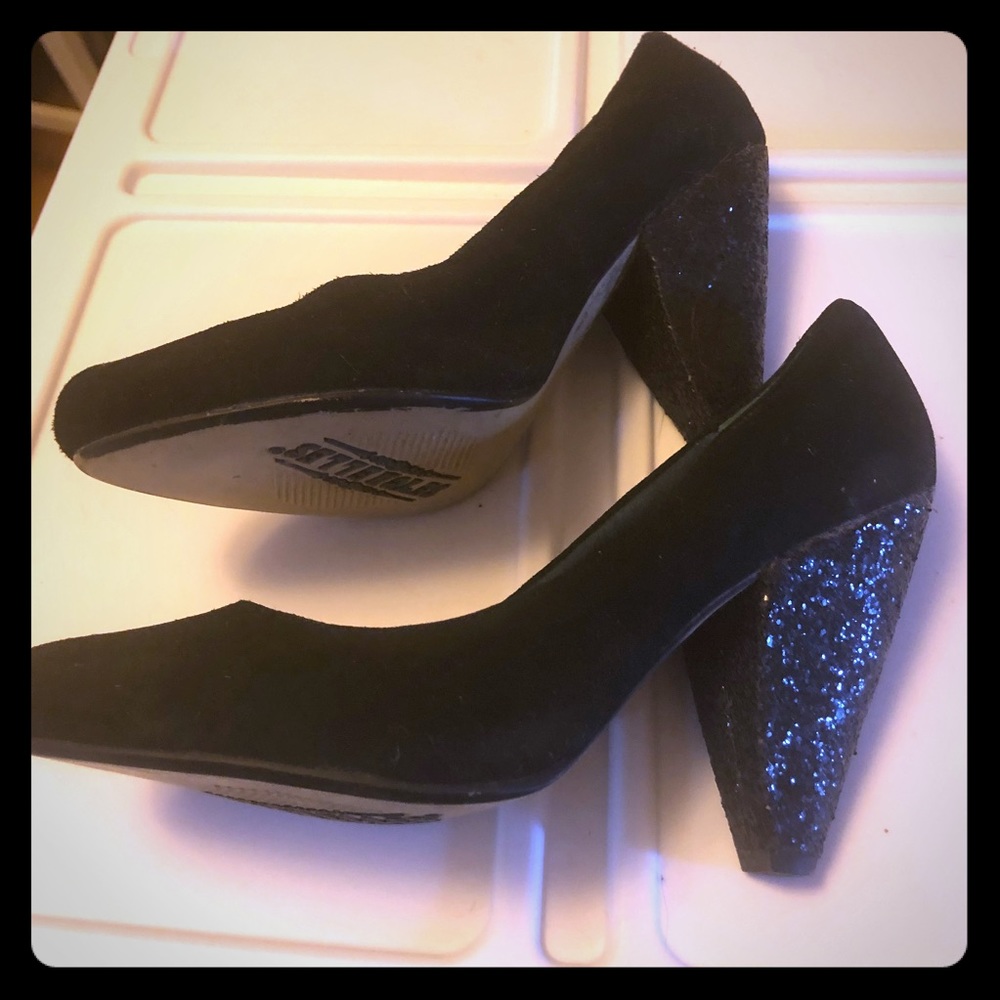 Glitter heel pumps